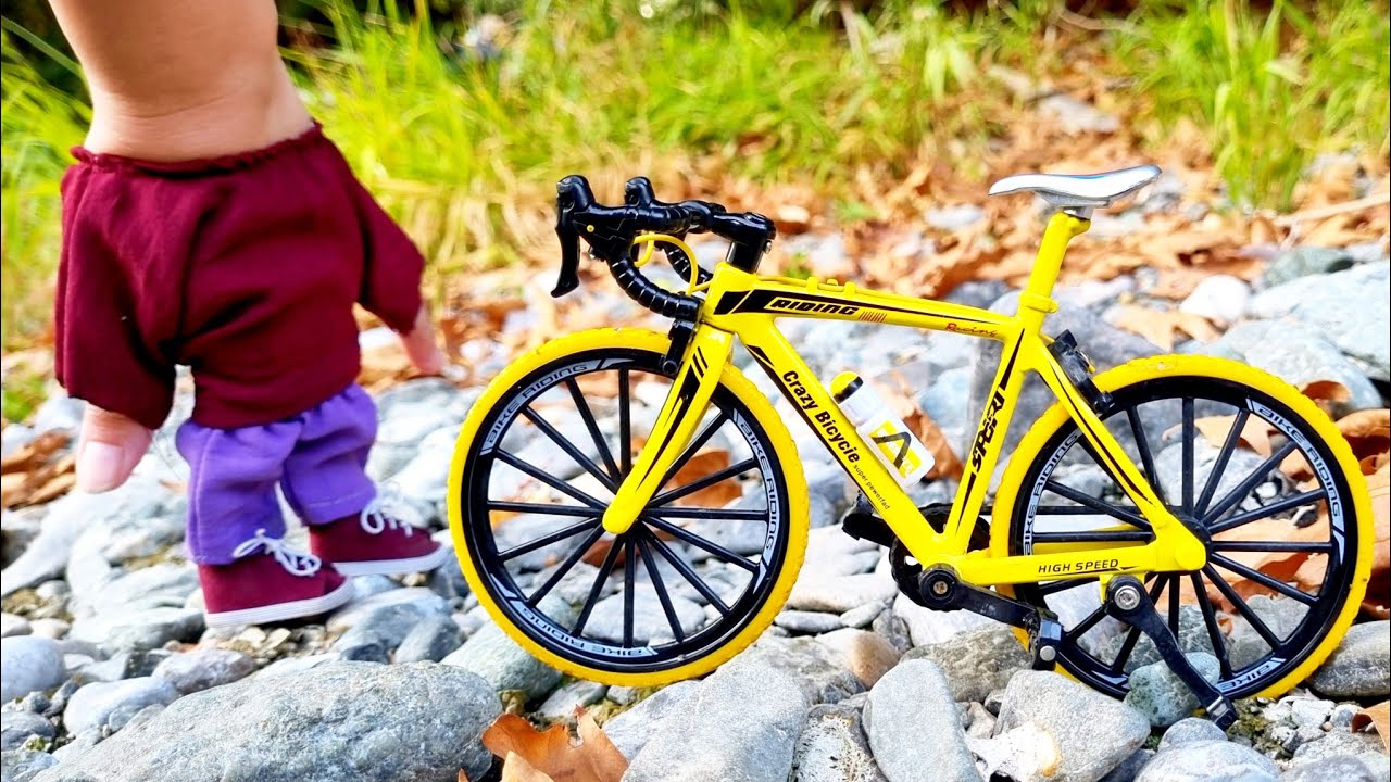 Unbelievable MTB Tricks on Rocks and Wood – Fred’s Nature Challenge!