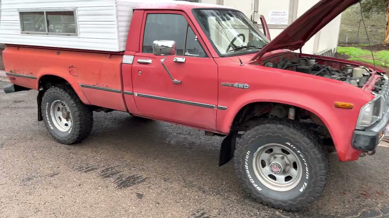 1982 Toyota Pickup 4x4 SR5 Overview