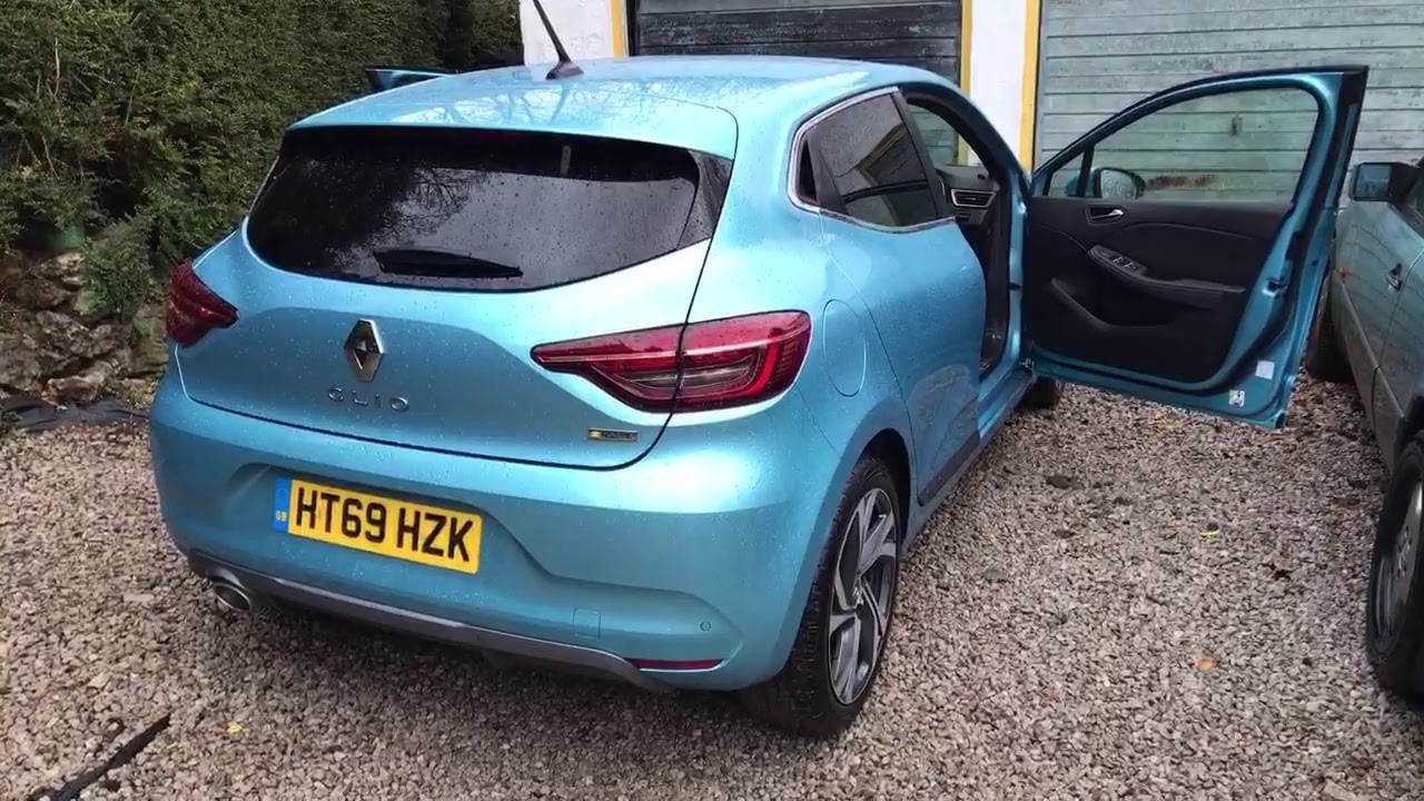 New 2021 Renault Clio RS Line 5 Things