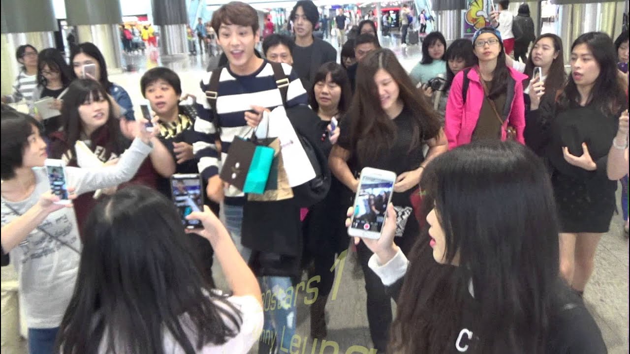 101 - One O One (원오원) Arrived Hong Kong Airport 20151115