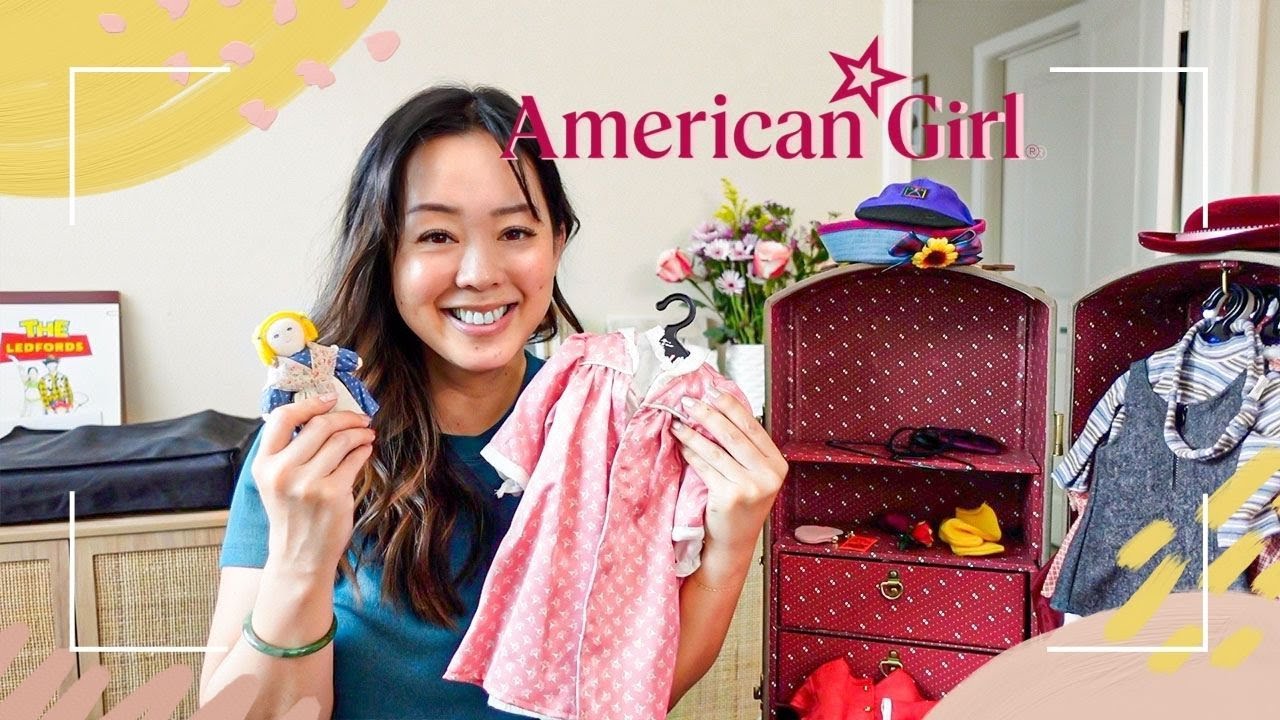 Распаковываю одежду и аксессуары для моей 30-летней куклы American Girl