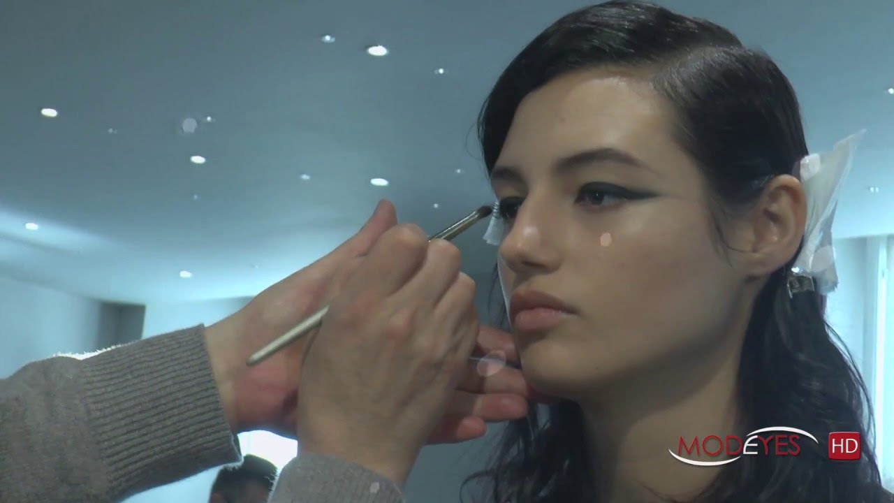 BEAUTY TALK : LLOYD SIMMONDS @ GENNY FASHION SHOW F/W 2016-17