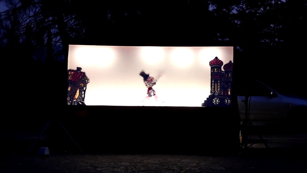 Ο Καραγκιόζης σούπερ ήρωας στην Τρίπολη