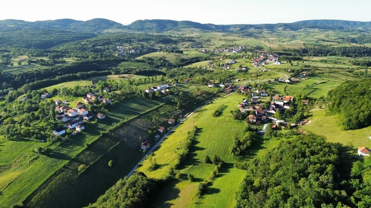 Skucni Vakuf   (The village)   30.07.2023                Sanski Most