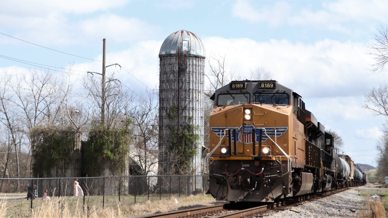 Chasing UP 8189 on NS V11 from Hopewell - Petersburg 3/19/22