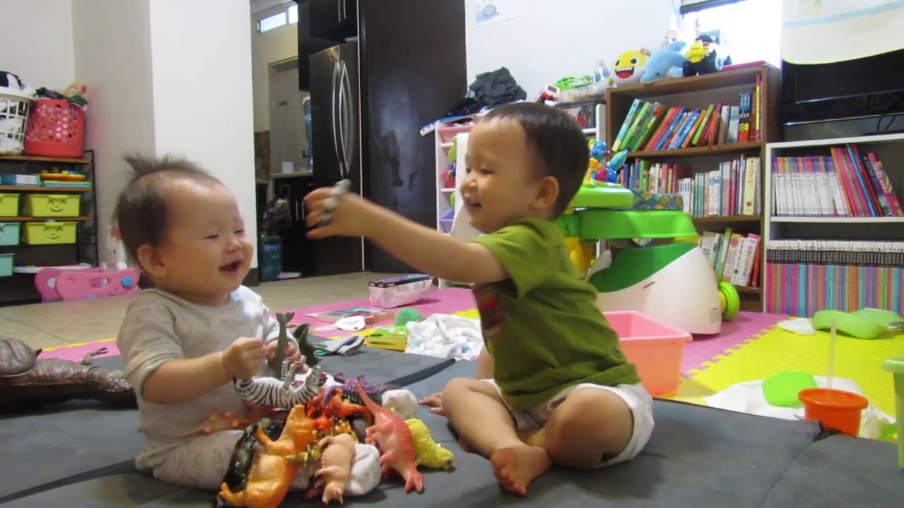 Cómo se portará Yejun cuando están solitos con Miel??👦🏻👧🏻❓l Mamá Coreana