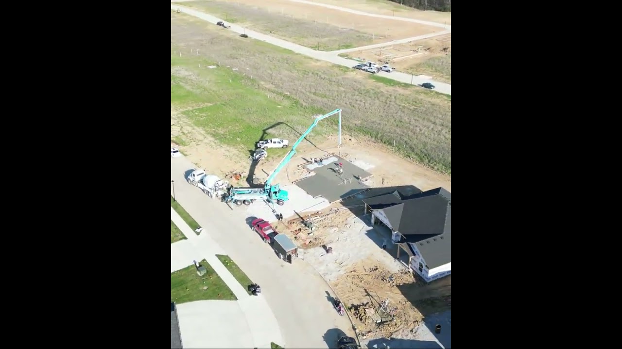 DJI Mini 3 Pro: Concrete Pour Timelapse #shorts  #shortsvideo  #djimini3pro  #drone  #dronevideo