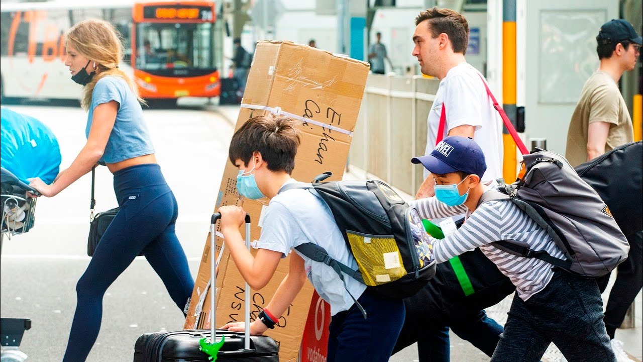 China travel ban extended as Morrison pledges for the safety of Australians
