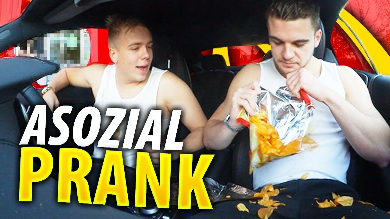 McDonalds PRANK | Asozial PRANK im McDrive 😂