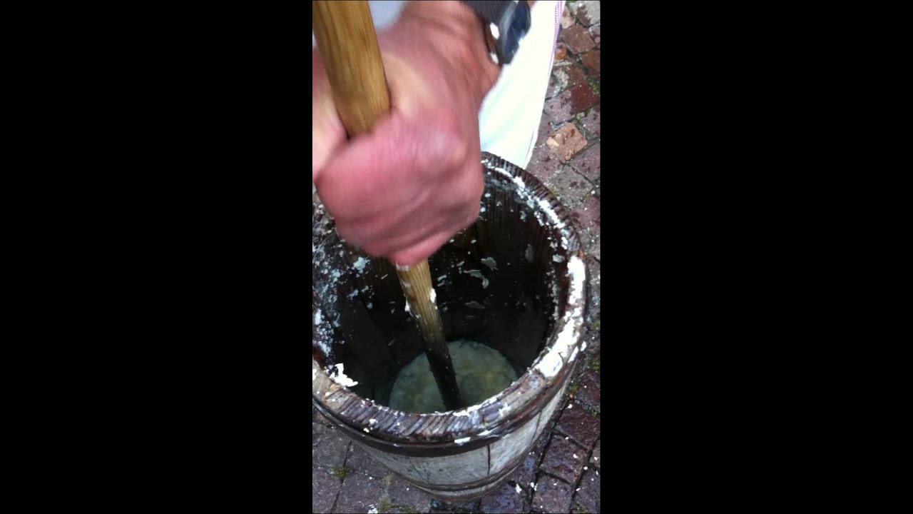 Produzione burro con Zangola.MOV