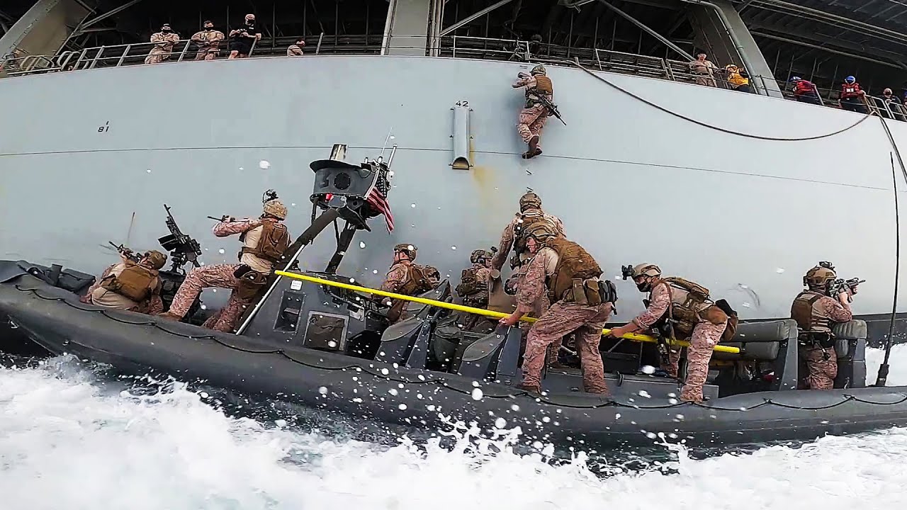 U.S. Marine Corps Force Recon | Swift, Silent, Deadly | 2021 (Part 1)