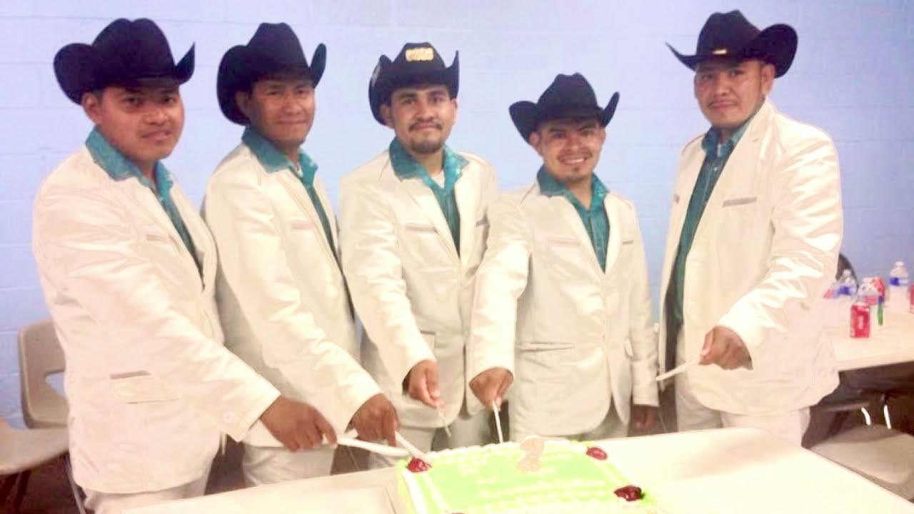 Corrido Cristiano Estilo Lalo Mora 2022