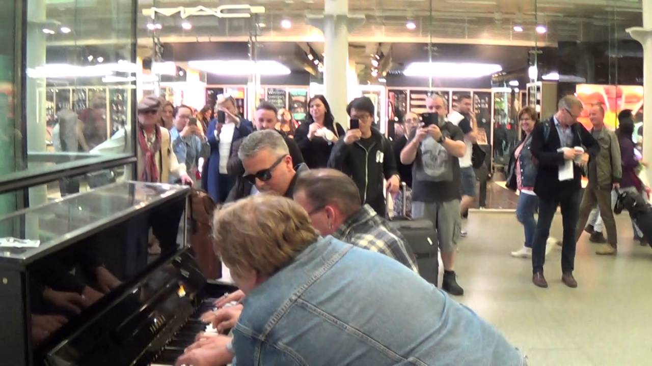 Three Bosses of Boogie Woogie at St Pancras Train Station
