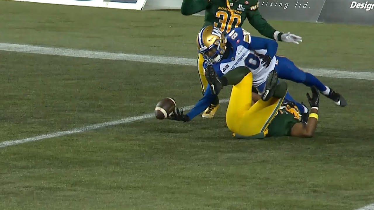 JAW-DROPPING one-handed grab by Ontaria Wilson | CFL