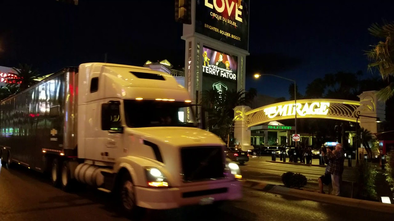Nascar Hauler Parade Las Vegas 2018