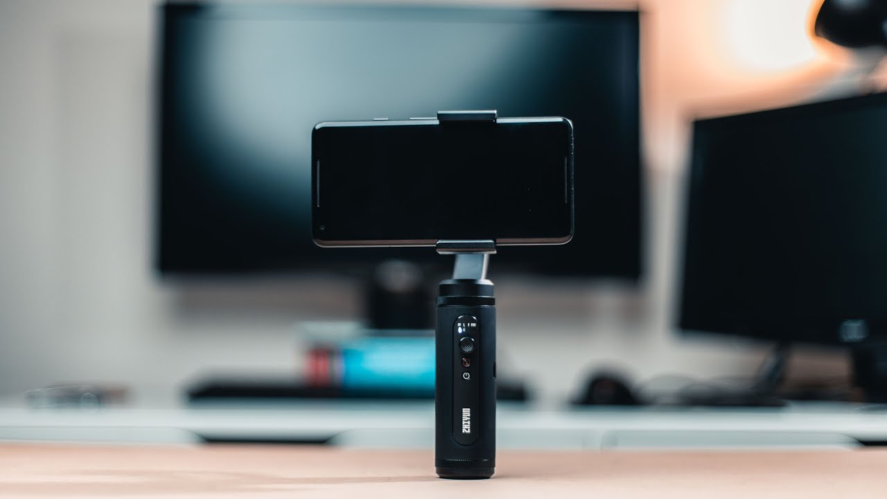 This Little Smartphone Gimbal Is A BEAST (Zhiyun Smooth Q2 First Impressions)