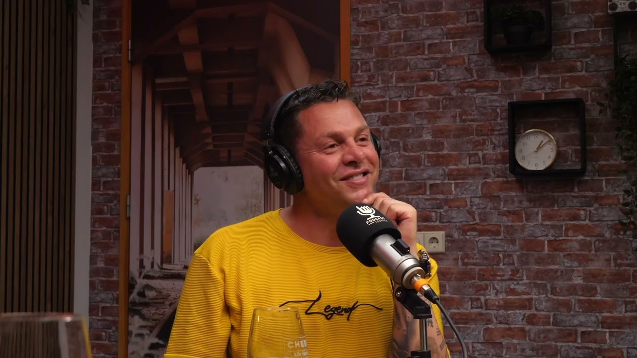 49. Gayt ik Veel?! - Ballenjongen (met Nino Wilkes)