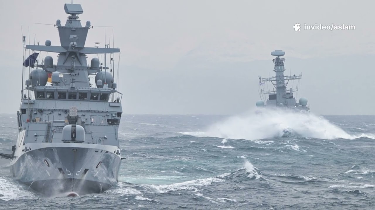 🌊 Naval Power Explained | Ocean Kings ⚓