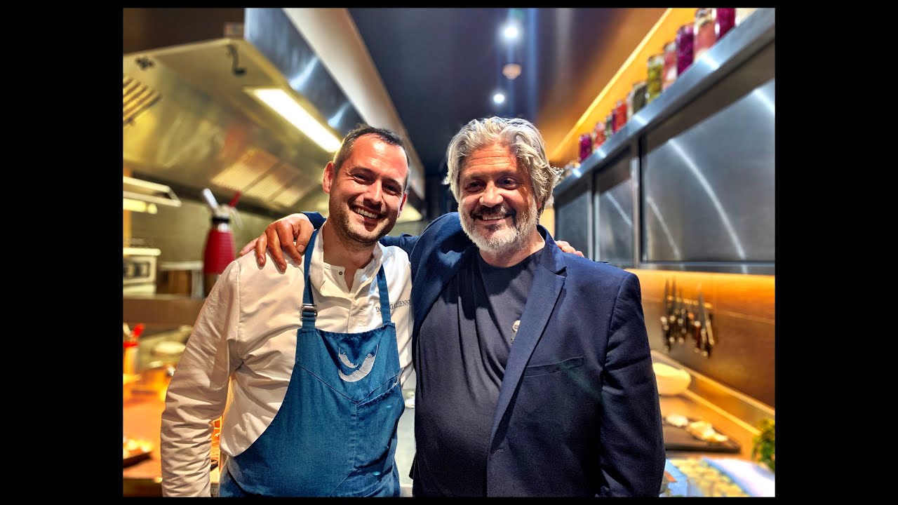 Le chef étoilé David Gallienne dans ses cuisines.