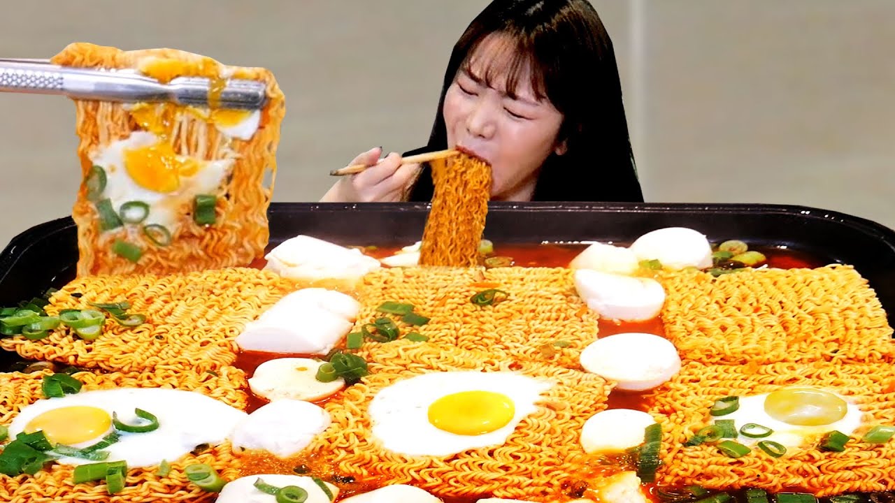 Корейская суперразмерная острая лапша быстрого приготовления Eatingshow ㅣ Рамен МУКБАНГ