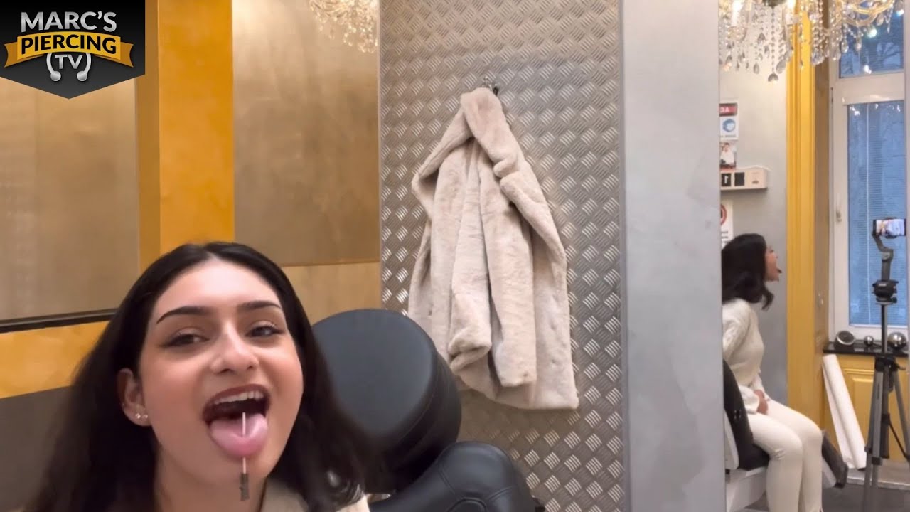 Kurz vor Weihnachten für ein Zungenpiercing bei uns & 2 Tage später 22 geworden💉Marc's Piercing TV