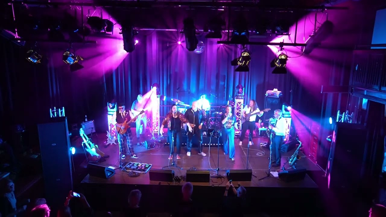 11 Upside down Lady Jagger Medley