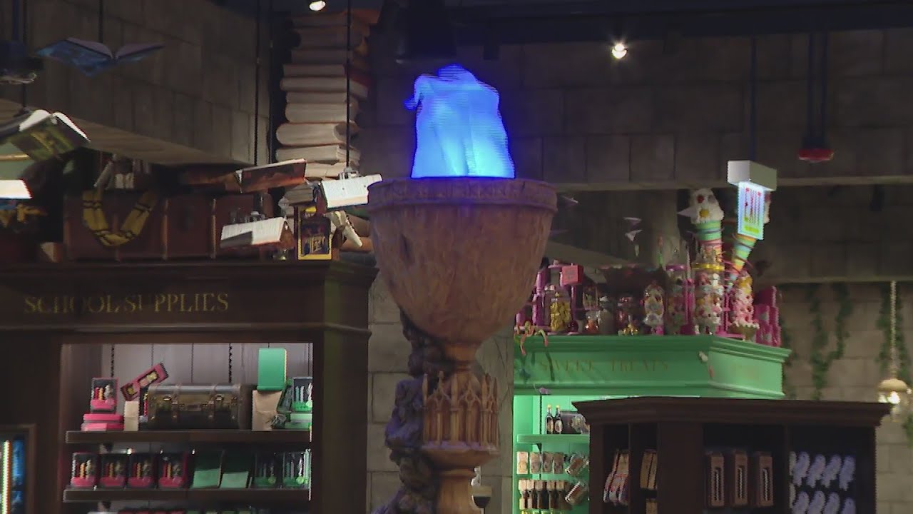 Weekend Break: Harry Potter Shop Chicago