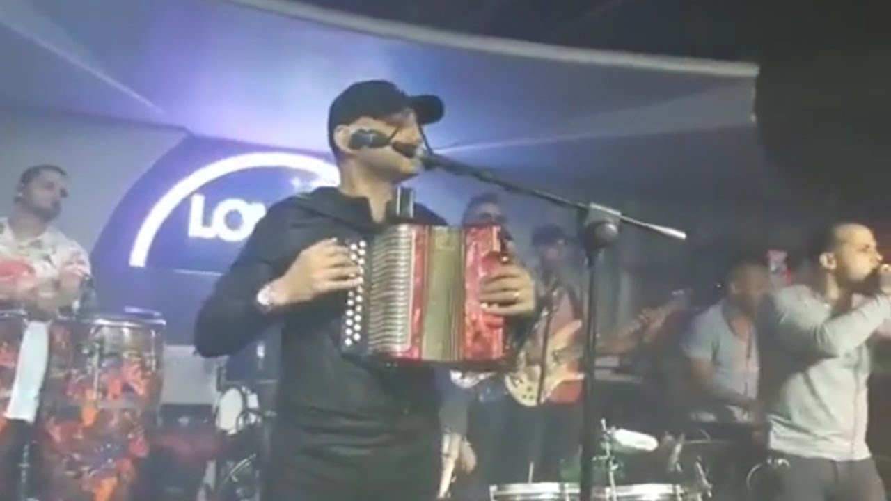 SE MURIÓ MI PADRE 🍺 Yovanny Polanco - en vivo Lovera Bar | lomejorentipico