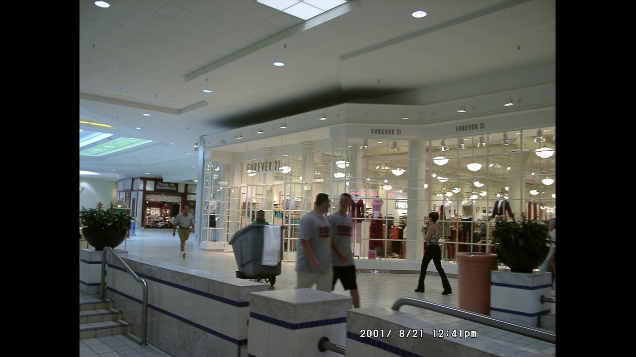 2001 COUNTRYSIDE MALL PHOTOS RETAIL HISTORY BURDINES KAY BEE TOYS WET SEAL BOMBAY ALLTEL CLEARWATER