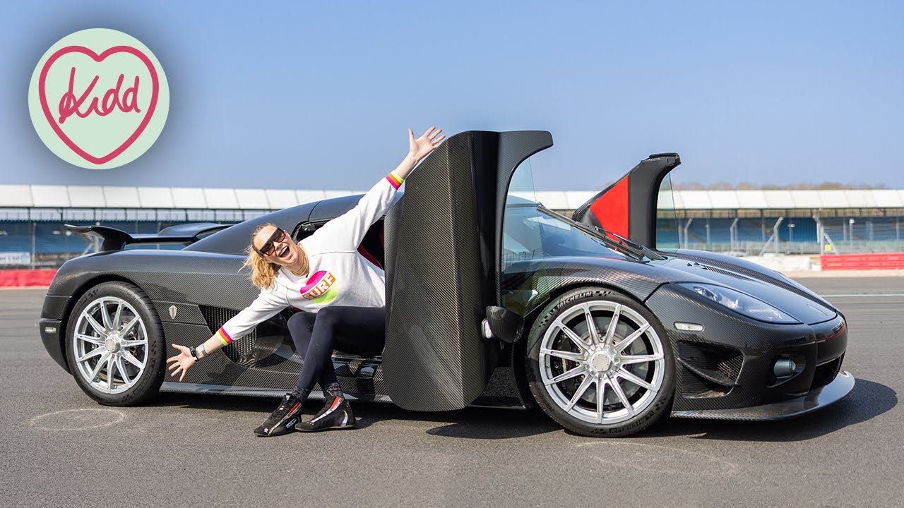 За рулём Koenigsegg CCXR Edition по дорогам общего пользования и гоночной трассе! | Кидд в кондит...