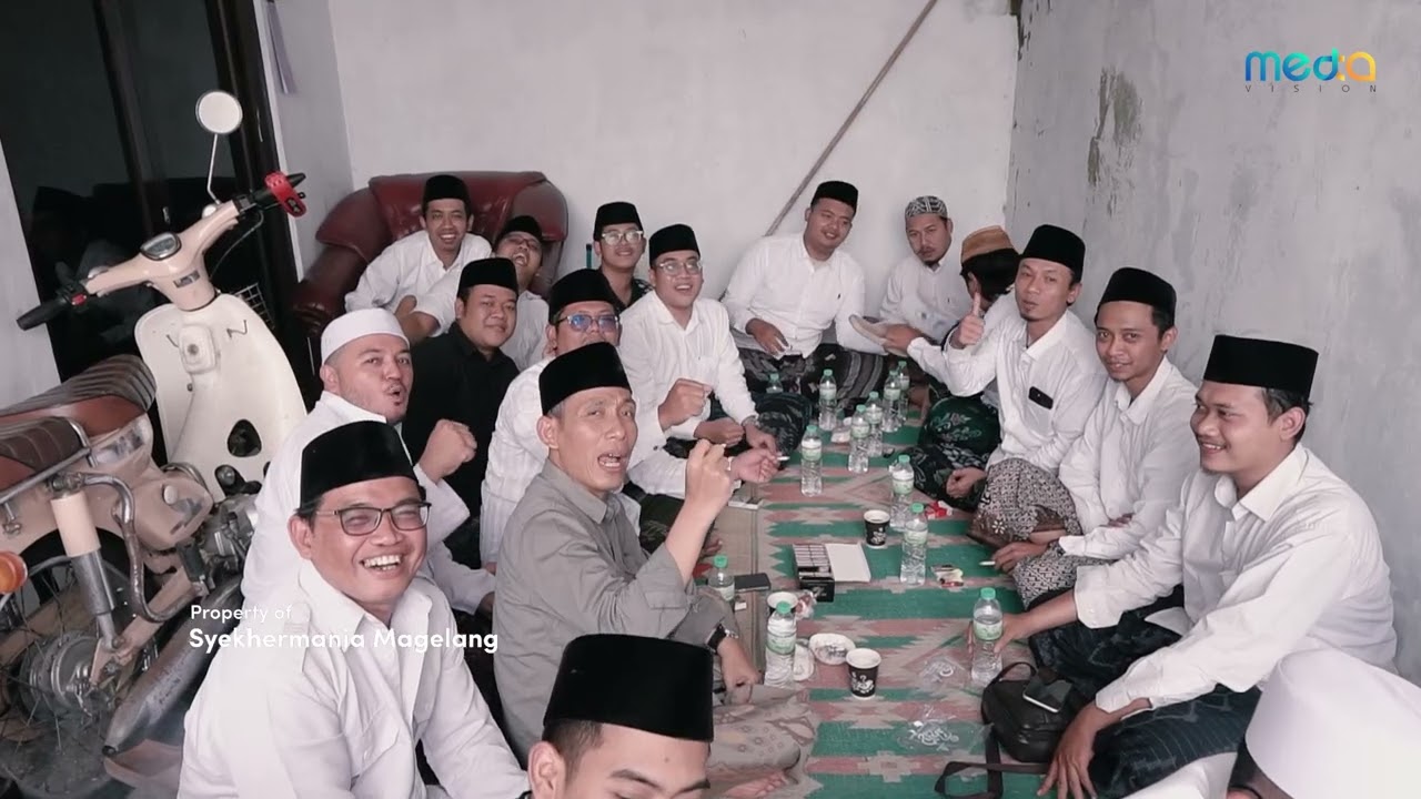 Maha guru .habib syekh bin Abdul Qodir assegaf.jangan lupa bantu suport ya .like komen dan suscribe 