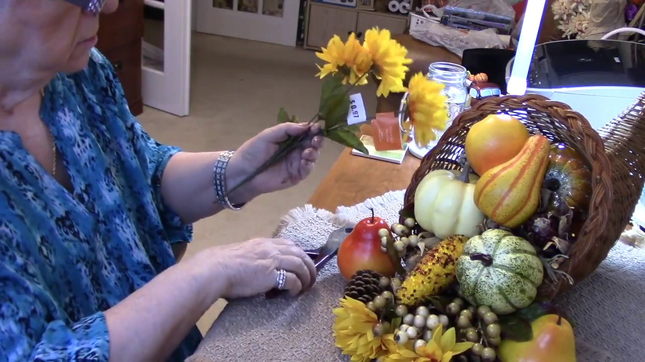 Fall Cornucopia | Horn of Plenty DIY