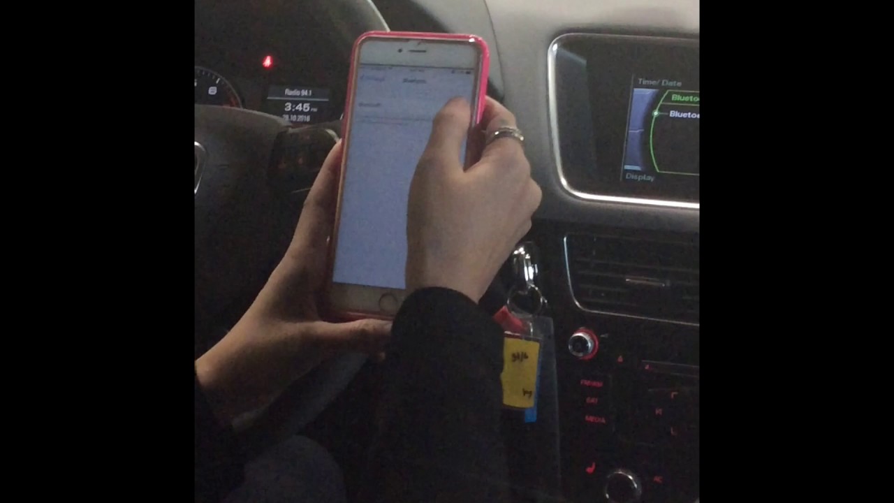 Как подключить Bluetooth на вашем Audi Q5 2013 года выпуска