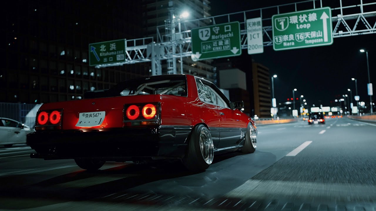 Skyline DR30 Night in Osaka