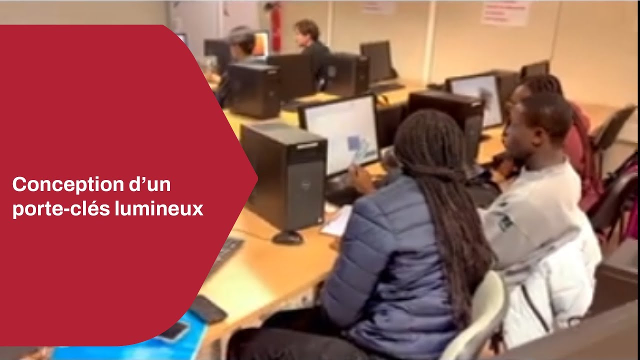 Création d'un porte clés lumineux par les étudiants de Génie Sensoriel