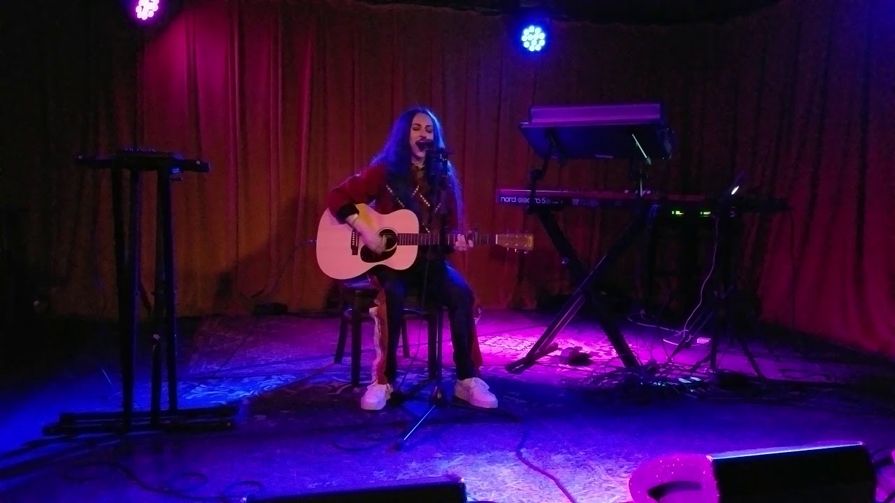Jaira Burns performing live in Seattle at Barboza on 1-24-18