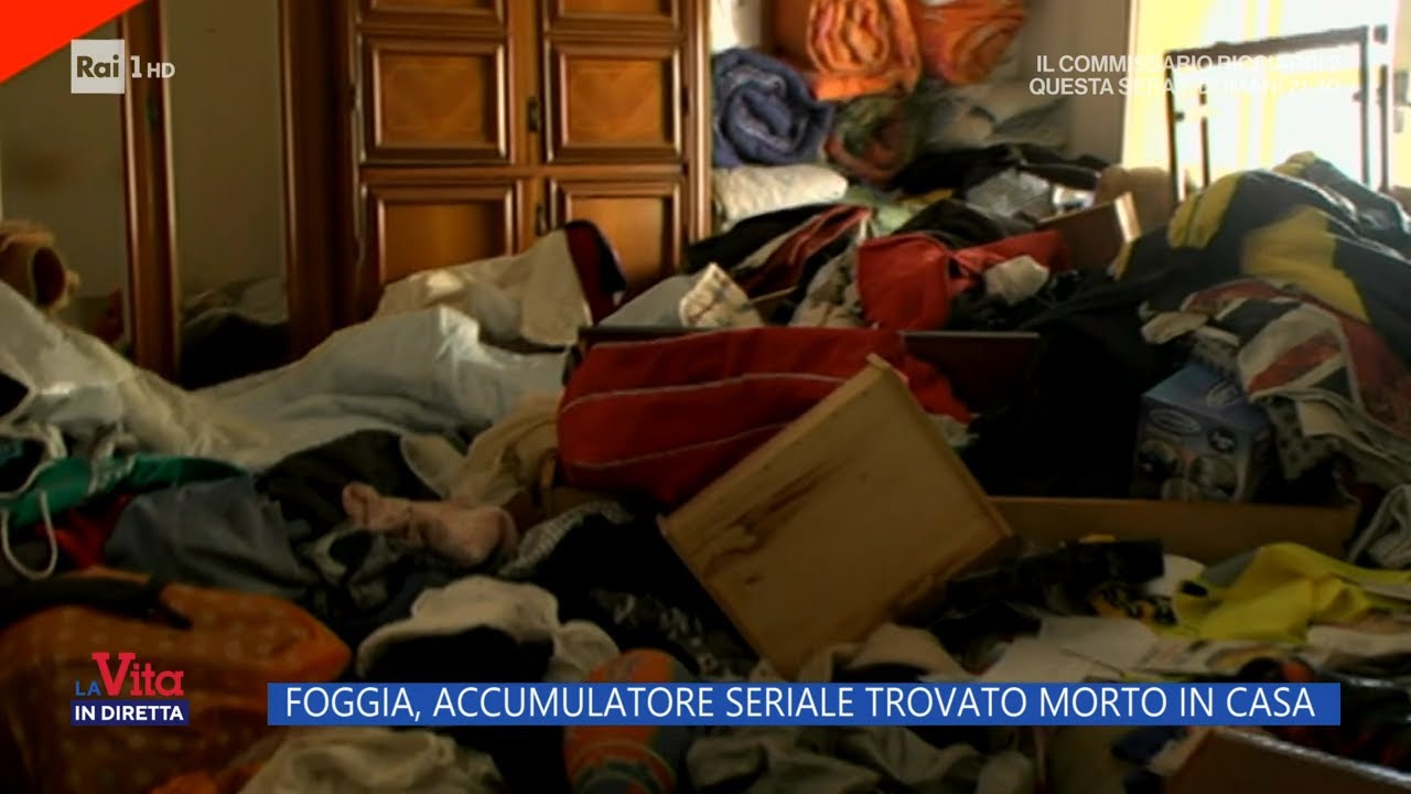 Foggia, accumulatore seriale trovato morto in casa - La vita in diretta 20/03/2023