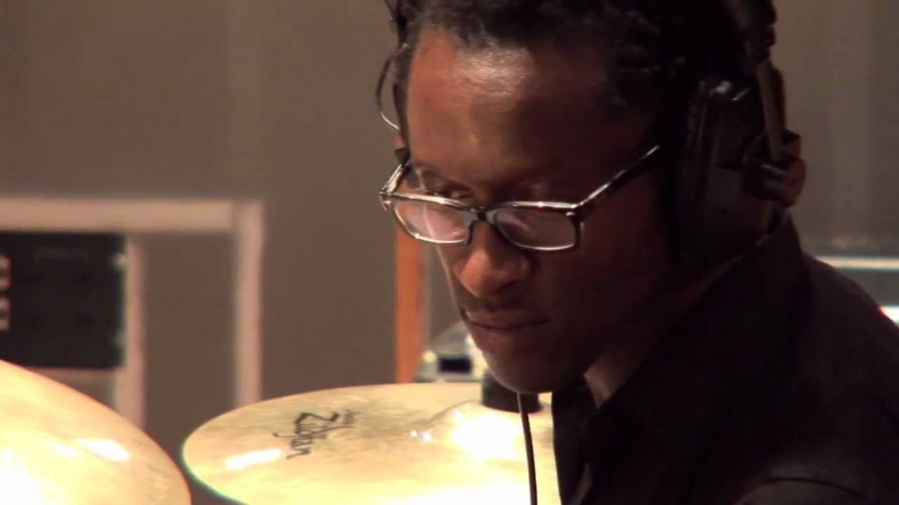 one shot video music.Roger Biwandu. filmed by Mos