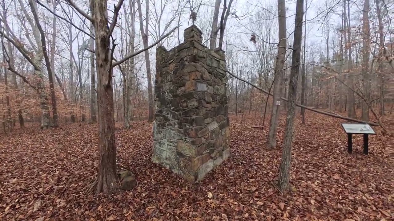 Hike in Kings Mountain State Park