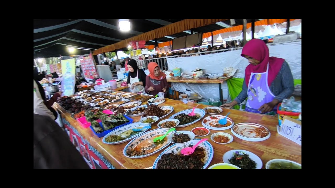 SUASANA PASAR RAMADHAN GOR SEGIRI SAMARINDA 2025