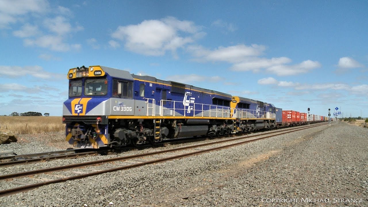 7922V SCT / SBR Container Train With CFCLA Locomotives - PoathTV Australian Railways