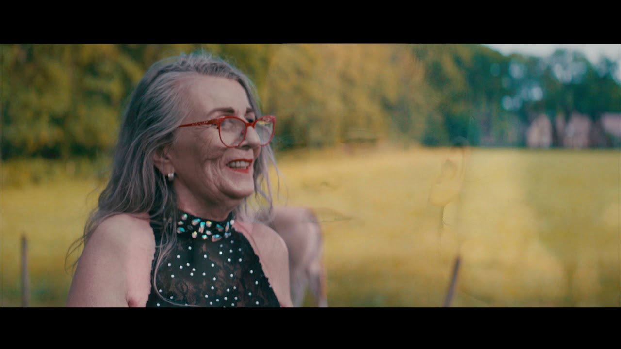 Rooske ft Wilma(2020) - Ik heb een vraag (officiële Videoclip)