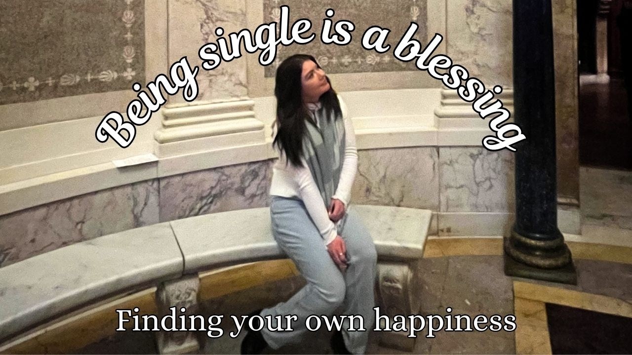Being single on Valentine's Day is a blessing! How to actually be happy by yourself. 💐💌