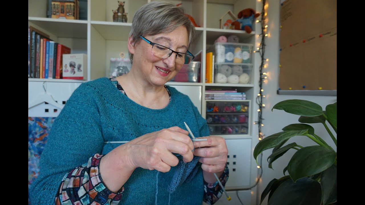 Episode 24: My Ranunculus sweater knitting experience #ranunculus #knitting #knittingpattern