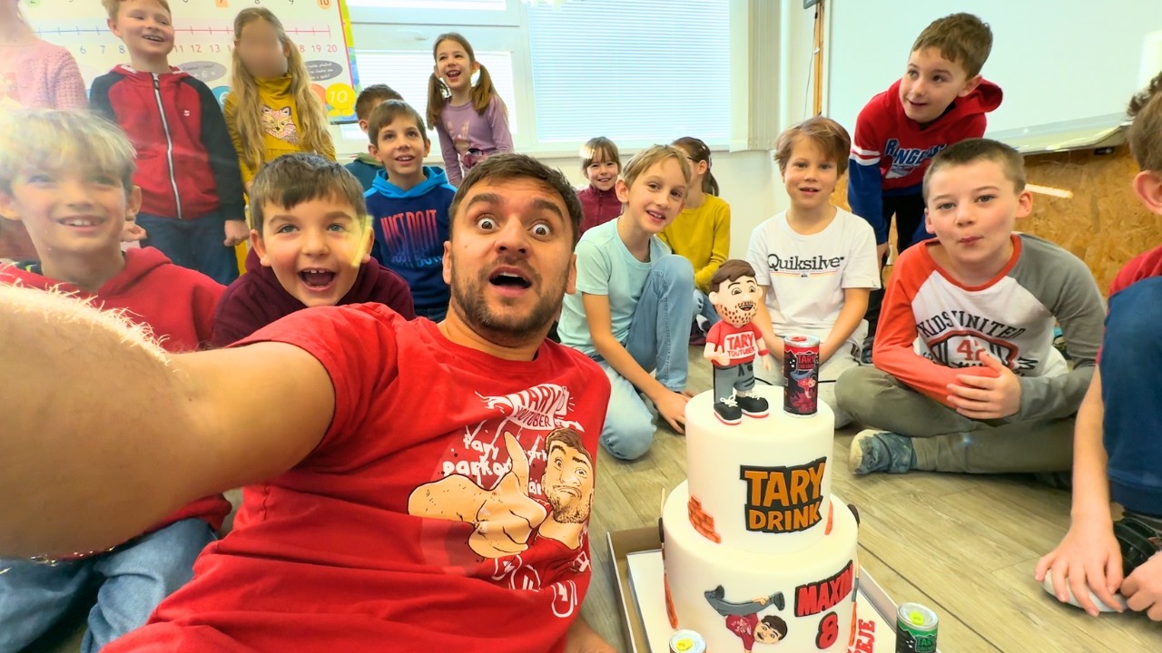 VTRHLI JSME DO ŠKOLY ZA FANOUŠKEM MAXÍKEM! | Obří narozeninové překvapení!