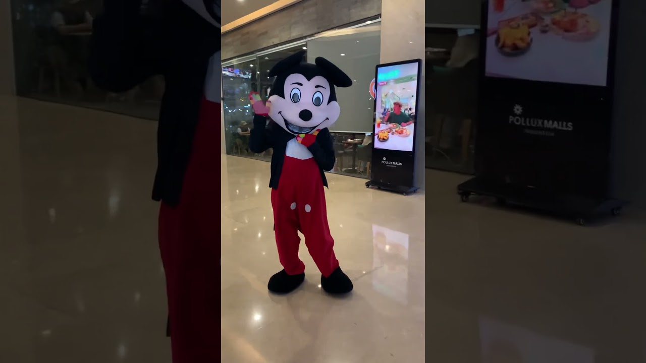 CUTE BADUT MICKEY MOUSE~MICKEY MOUSE CLOWN~ch&uacute; hề chuột mickey~ตัวตลกมิกกี้เมาส์~미키 마우스 광대 #shorts