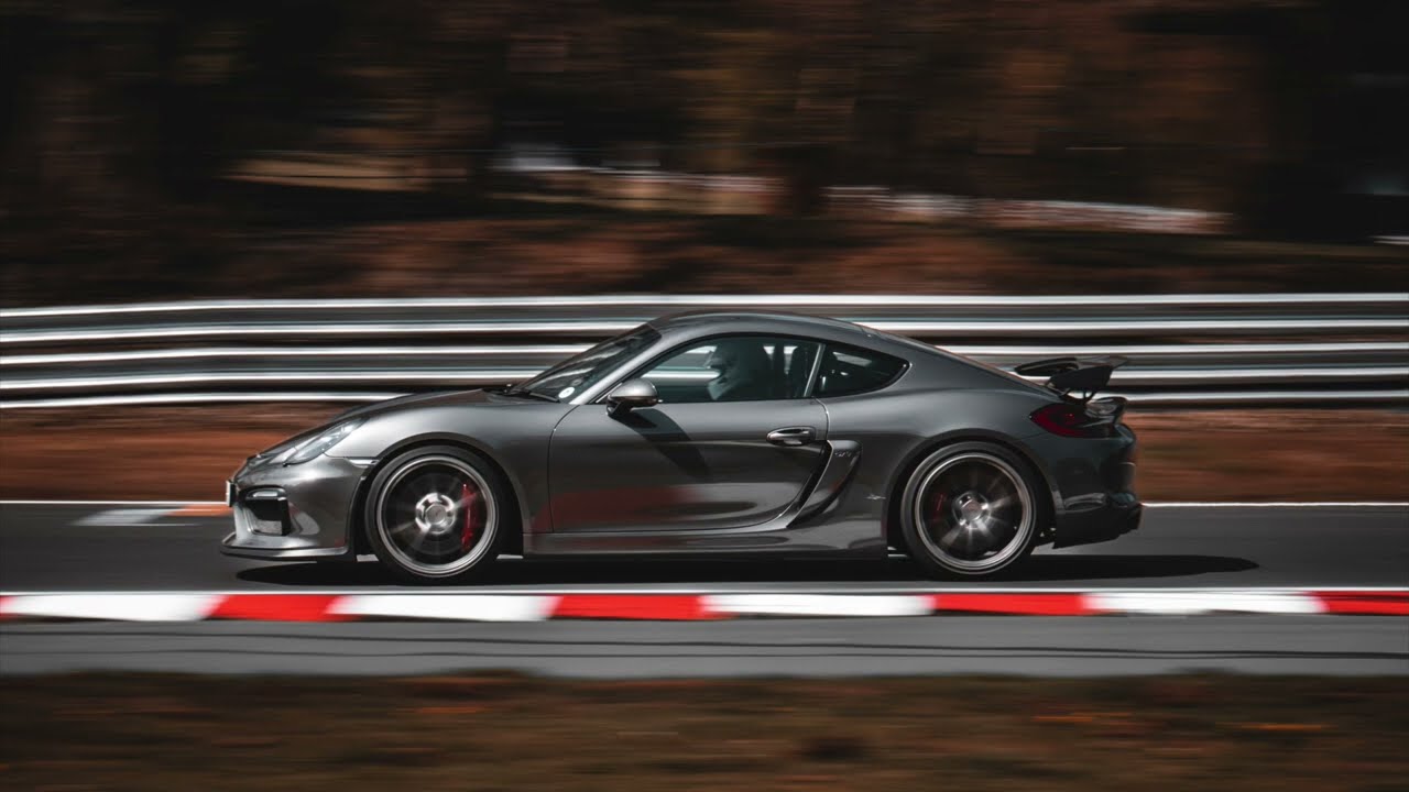 Porsche Cayman GT4 @ Oulton Park, PCGB Track Day, 2022...To The Chequered Flag