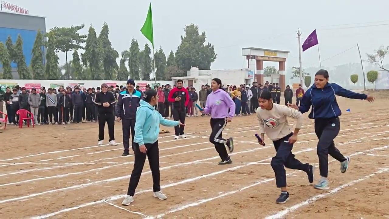 400 M. Relay race NCC girls Cadets Participate Hote Huve