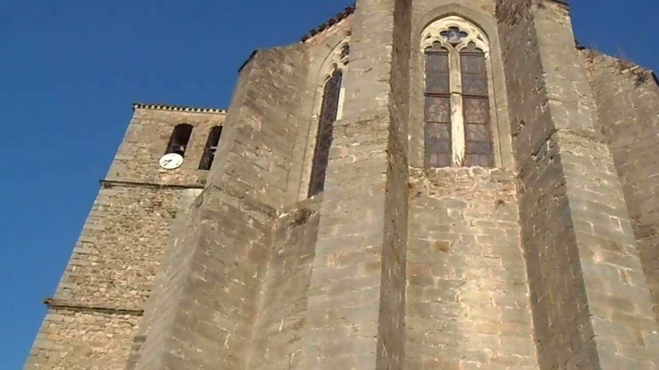 1. MOUREZE : son Eglise