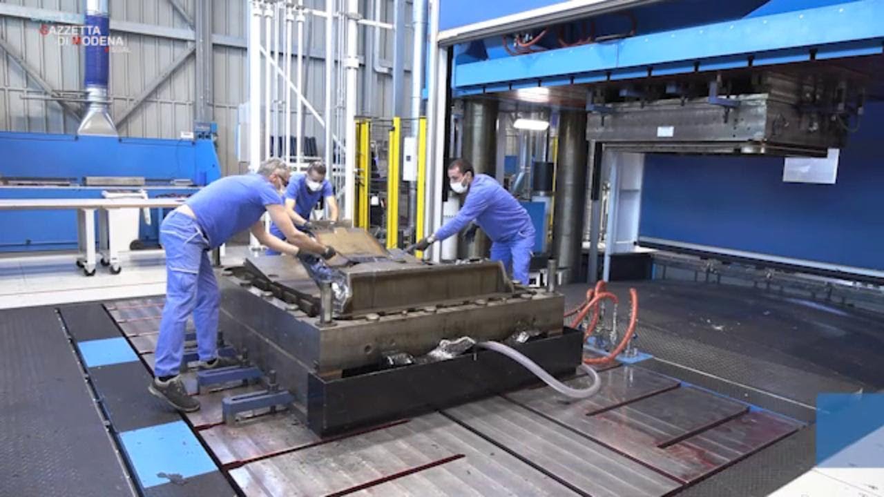 Modena, La fabbrica dei sogni: viaggio nel nuovo stabilimento della Cpc